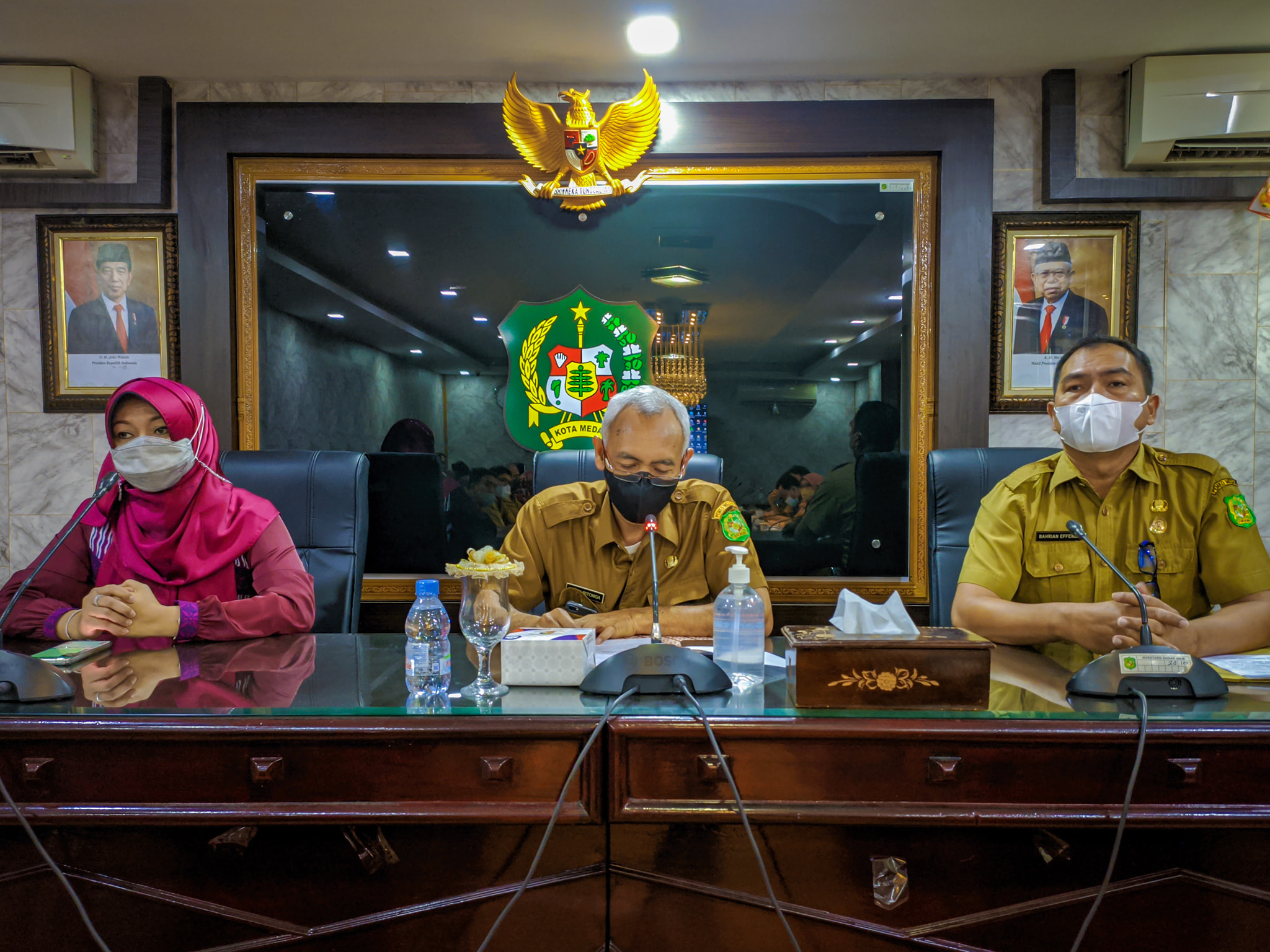 KEPALA BALITBANG KOTA MEDAN PIMPIN RAPAT TENTANG PENELITIAN DI SEKTOR PARIWISATA