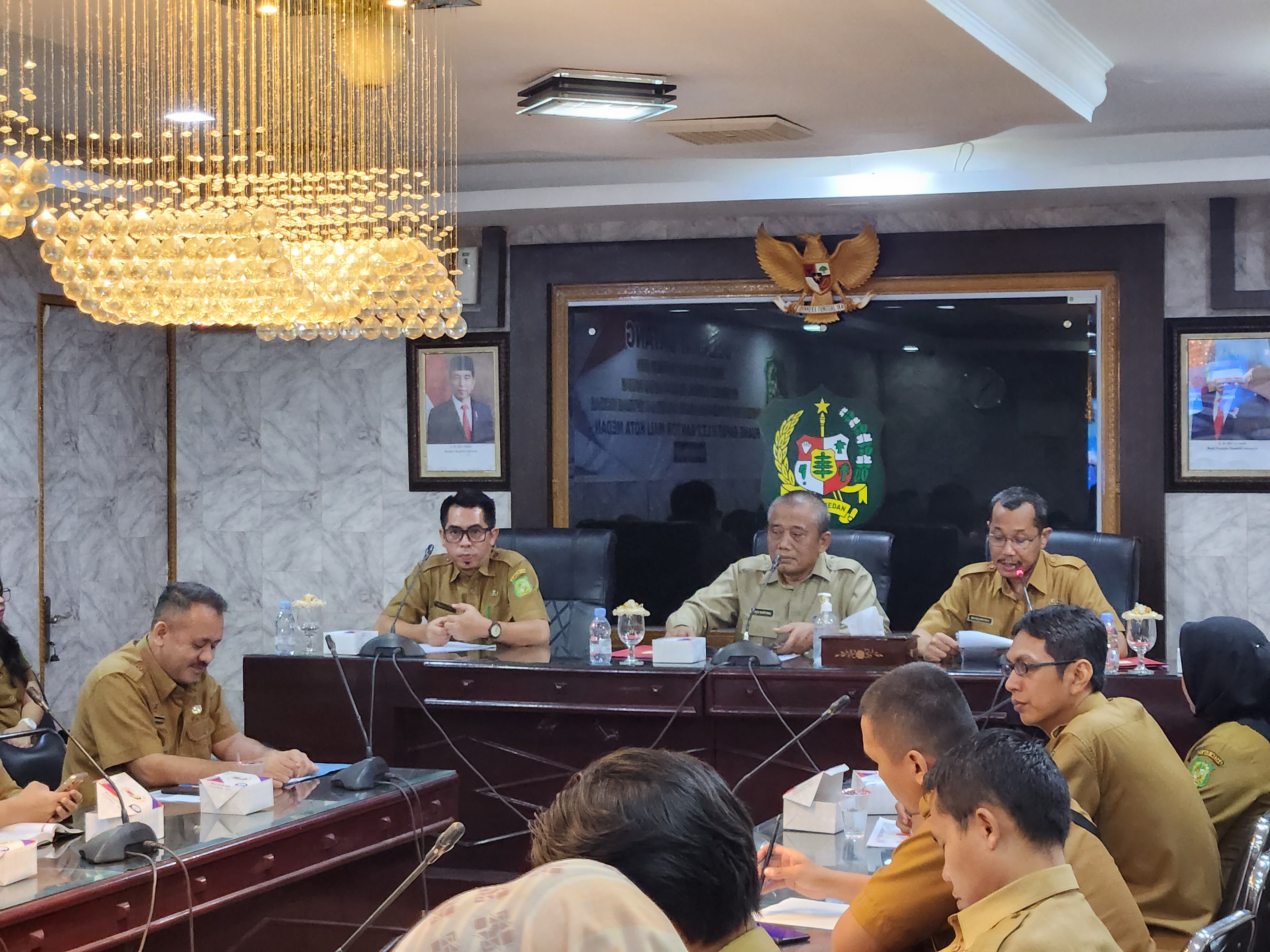 Focus Group Discussion "Transparansi Kemudahan Perizinan dalam Berinvestasi di Kota Medan