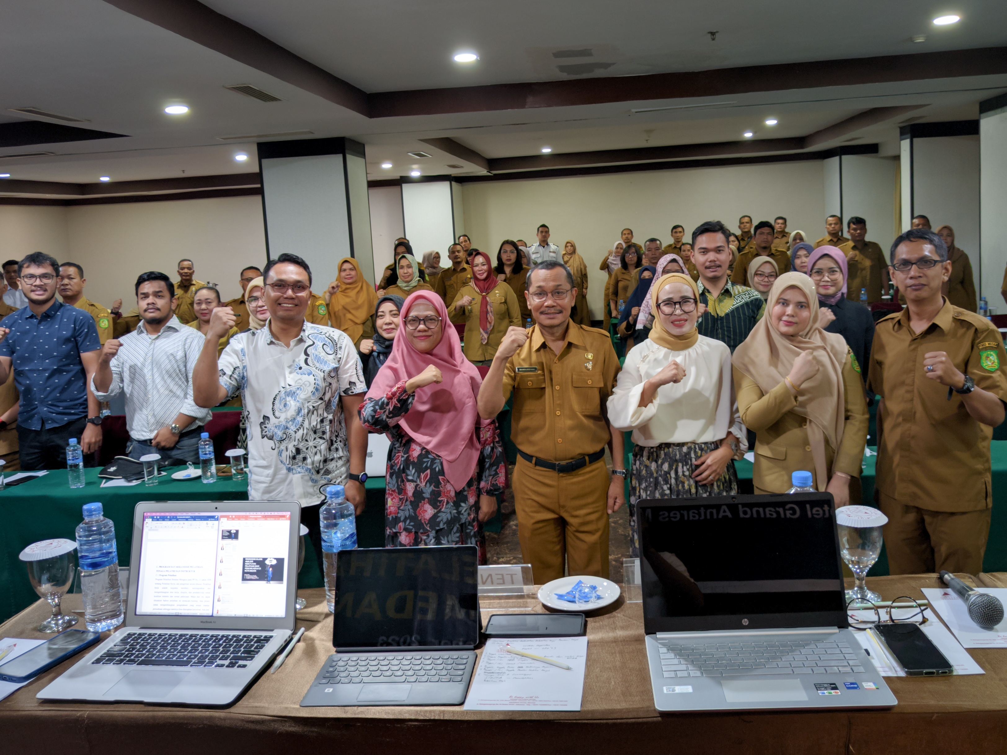 Seminar Analisis Kebutuhan Pelatihan Bagi Pencari Kerja di Kota Medan