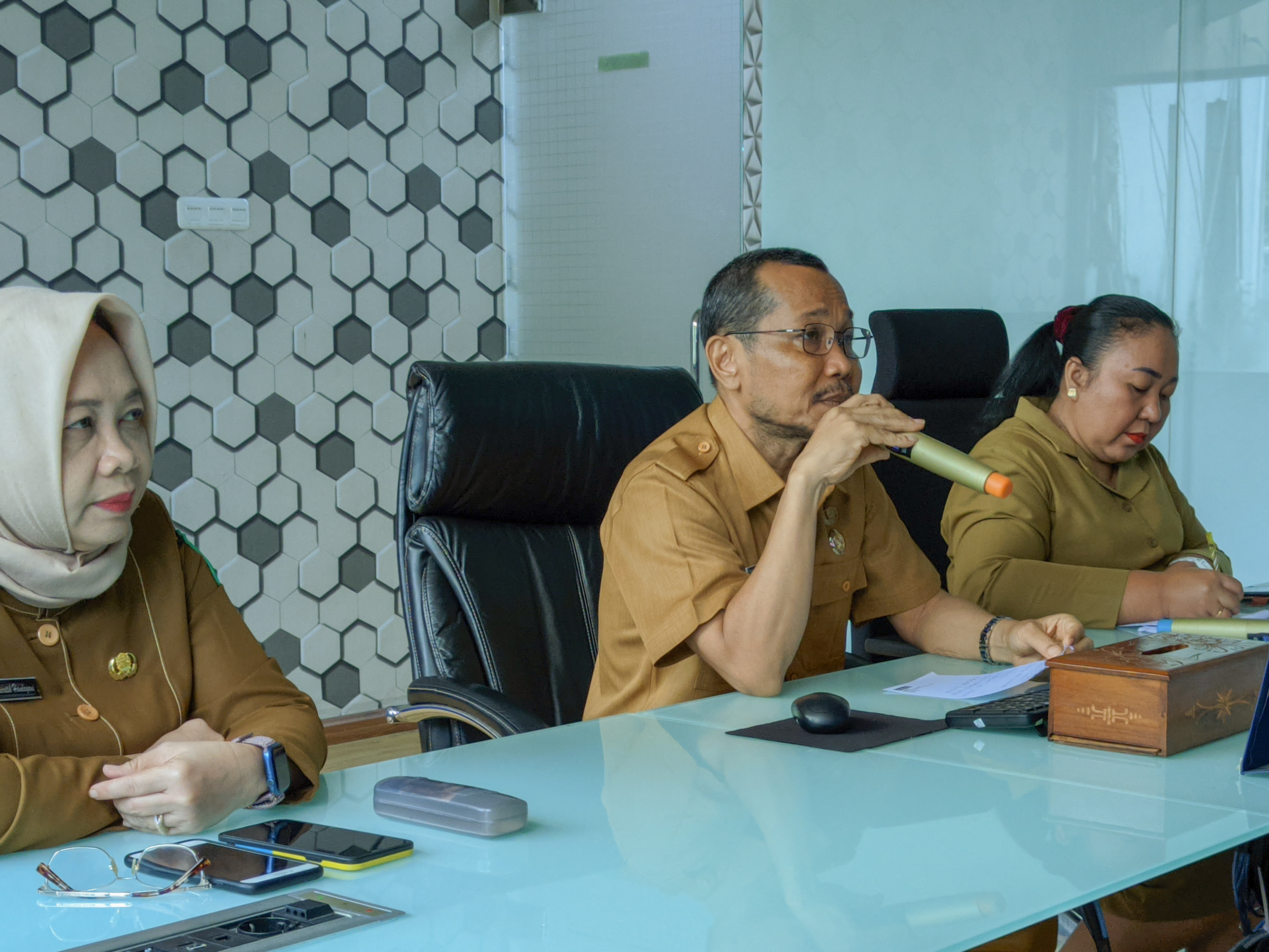 SOTK BRIDA dan Jabatan Fungsional (JF) Peneliti antara Badan Riset dan Inovasi Daerah Kota Medan dengan Badan Riset dan Inovasi Daerah Kabupaten Gianyar, Bali